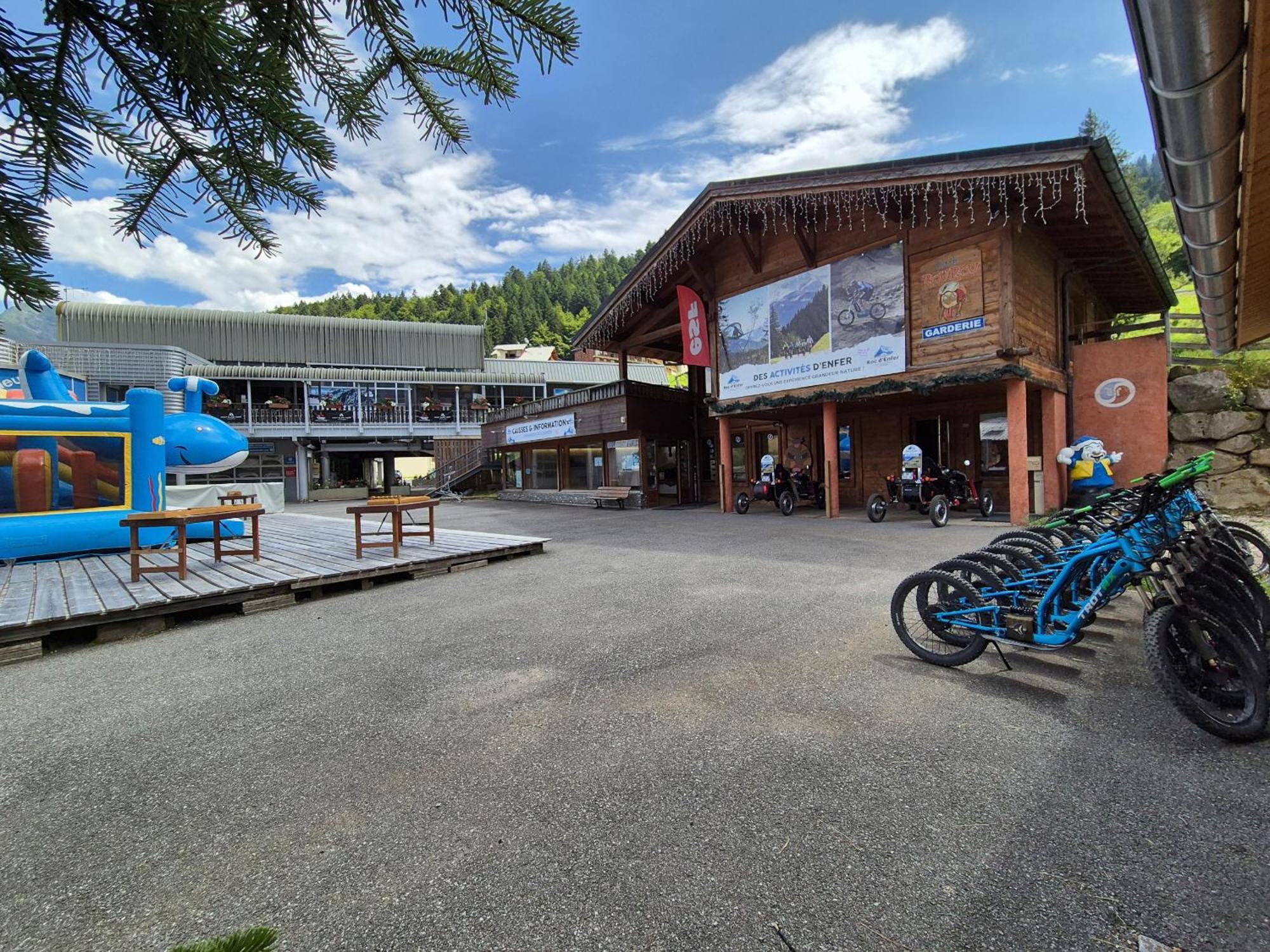 APPARTEMENT PROCHE MORZINE CENTRE ET REMONTEES MECANIQUES - Orée de Morzine 24A Montriond Exterior foto